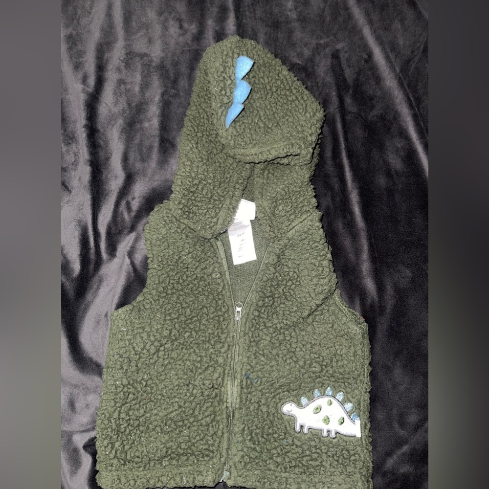 Cozy baby vest. dinosaur print. Size 24 months